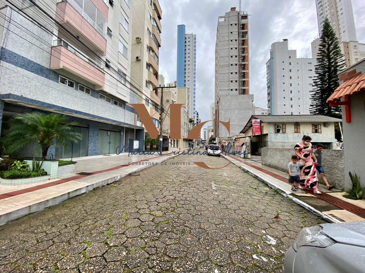 Apartamento 3 quartos para Venda no bairro Centro em Balneário Camboriú
