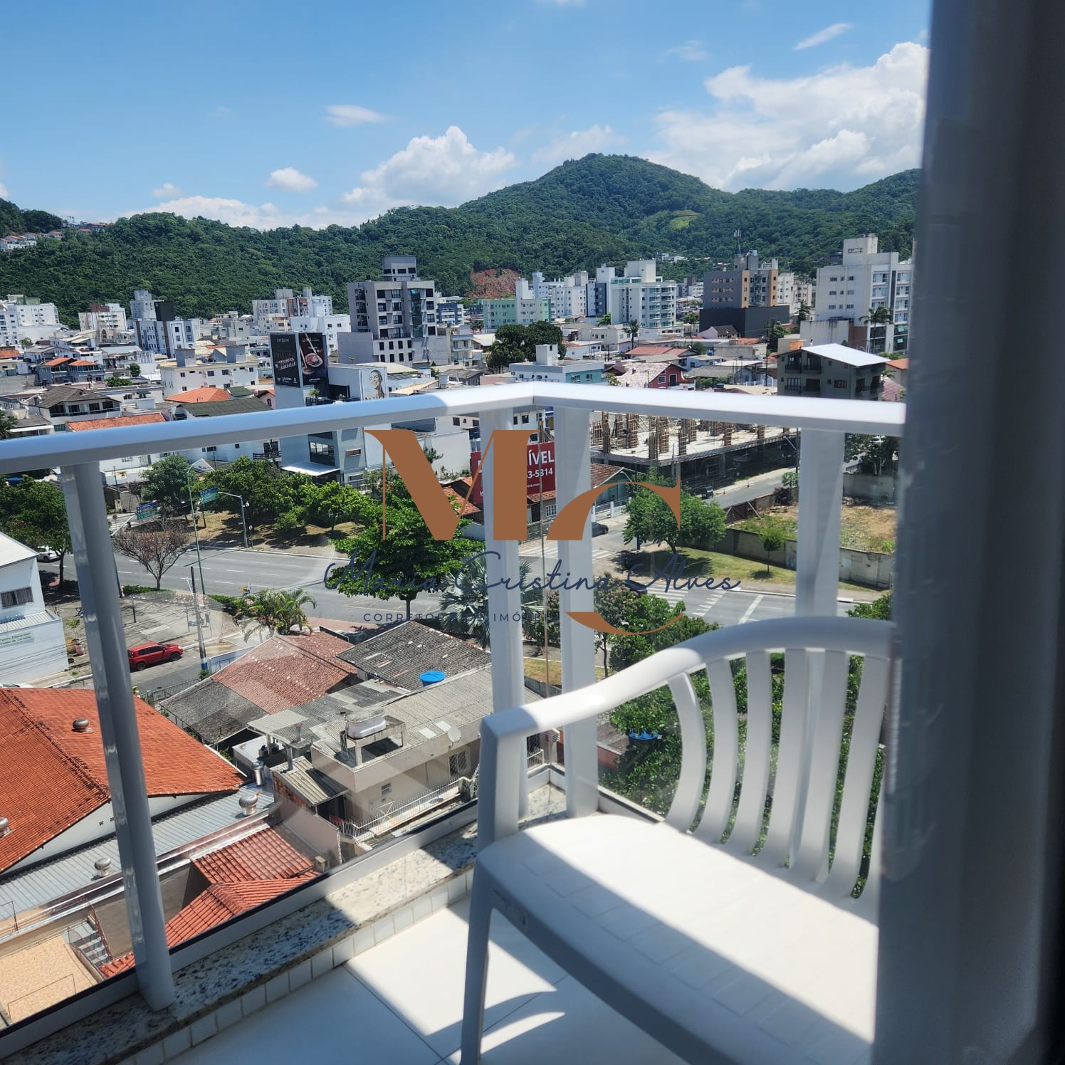 Apartamento 2 quartos para Locação Anual no bairro Nações em Balneário Camboriú