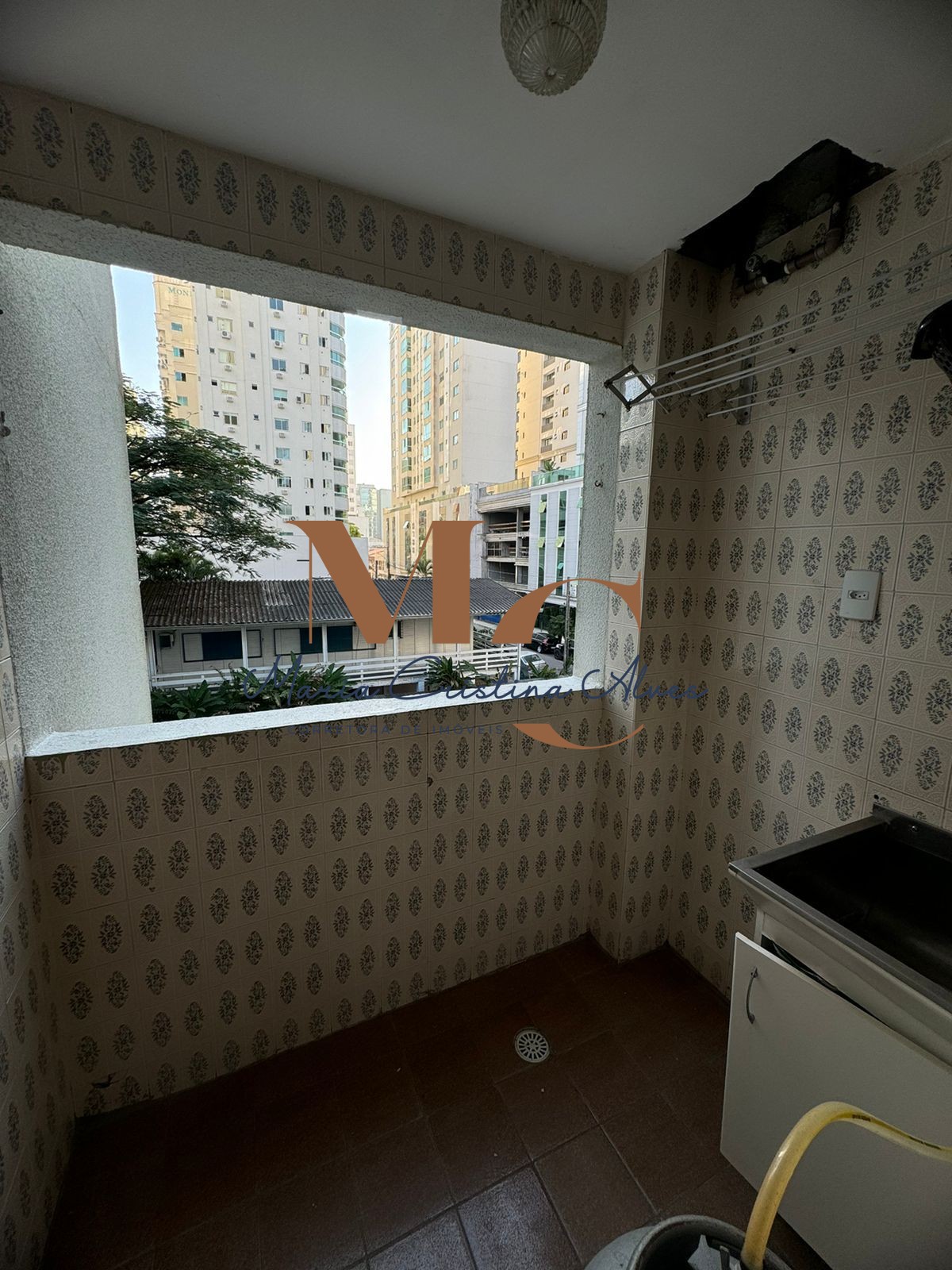 Apartamento 2 quartos para Venda no bairro Pioneiros em Balneário Camboriú