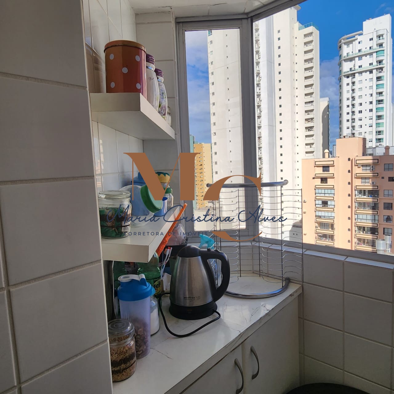 Apartamento 2 quartos para Venda no bairro Pioneiros em Balneário Camboriú