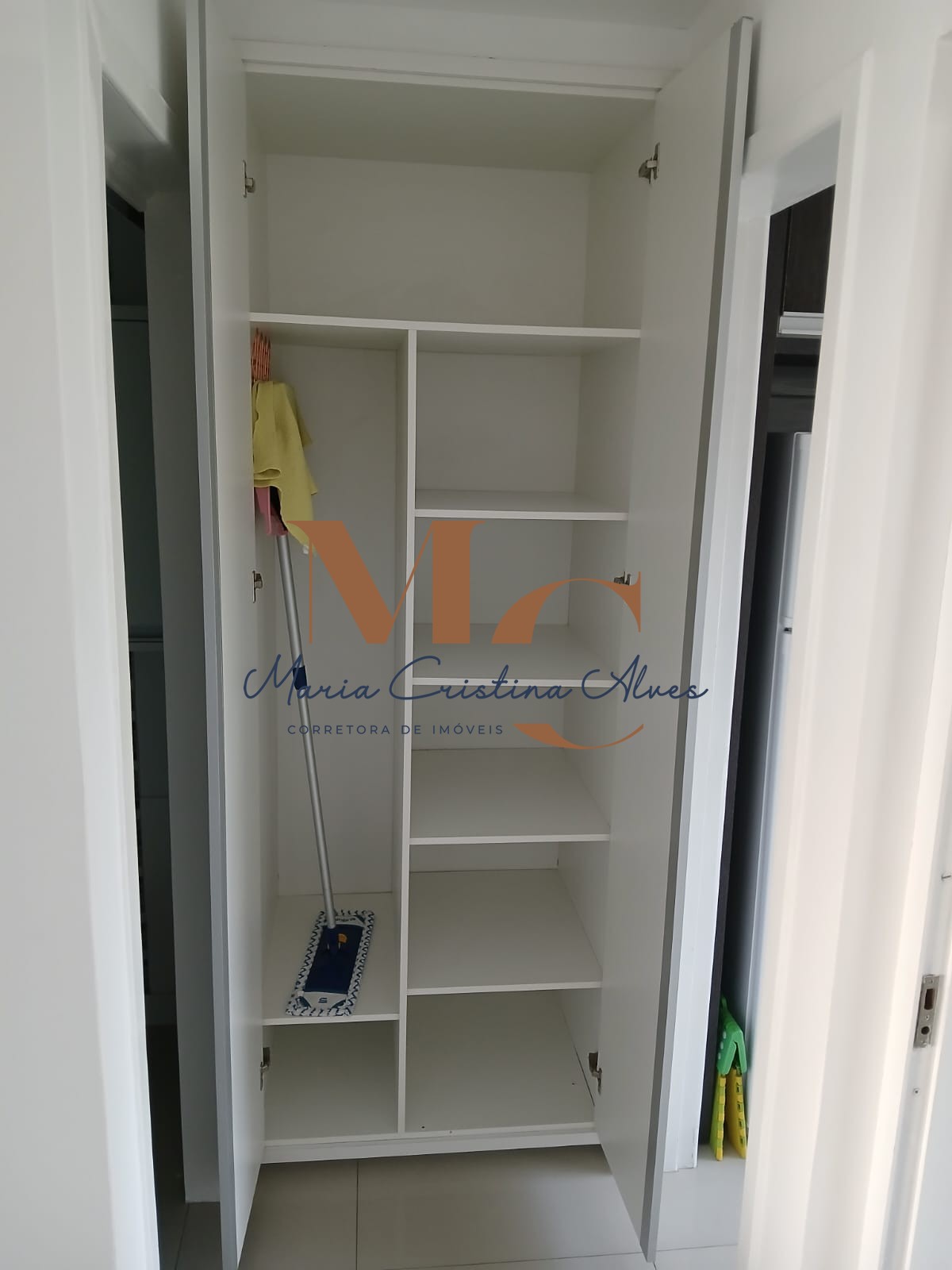 Apartamento 1 quarto para Locação Anual no bairro Pioneiros em Balneário Camboriú