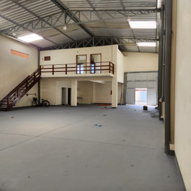 Galpão para Venda no bairro Espinheiros em Itajaí