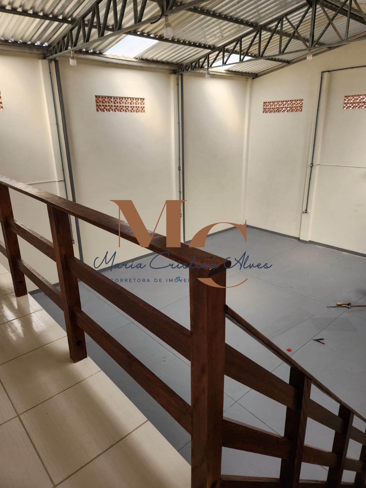 Galpão para Venda no bairro Espinheiros em Itajaí