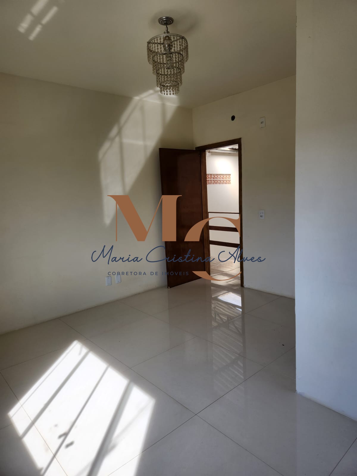 Galpão para Venda no bairro Espinheiros em Itajaí