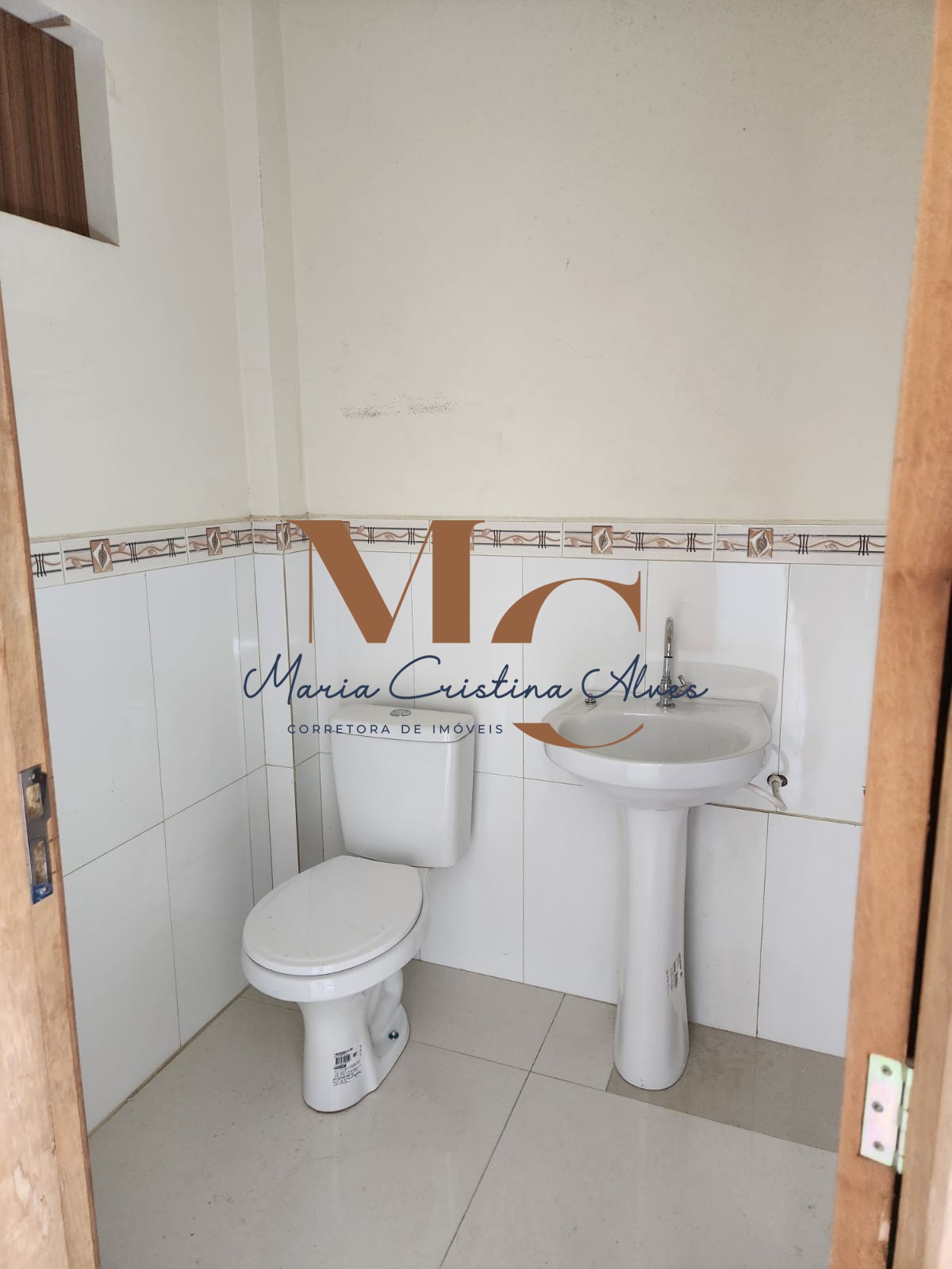 Galpão para Venda no bairro Espinheiros em Itajaí