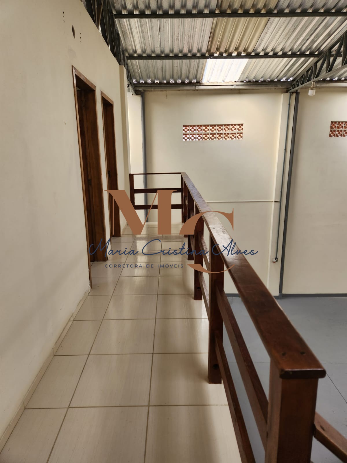 Galpão para Venda no bairro Espinheiros em Itajaí