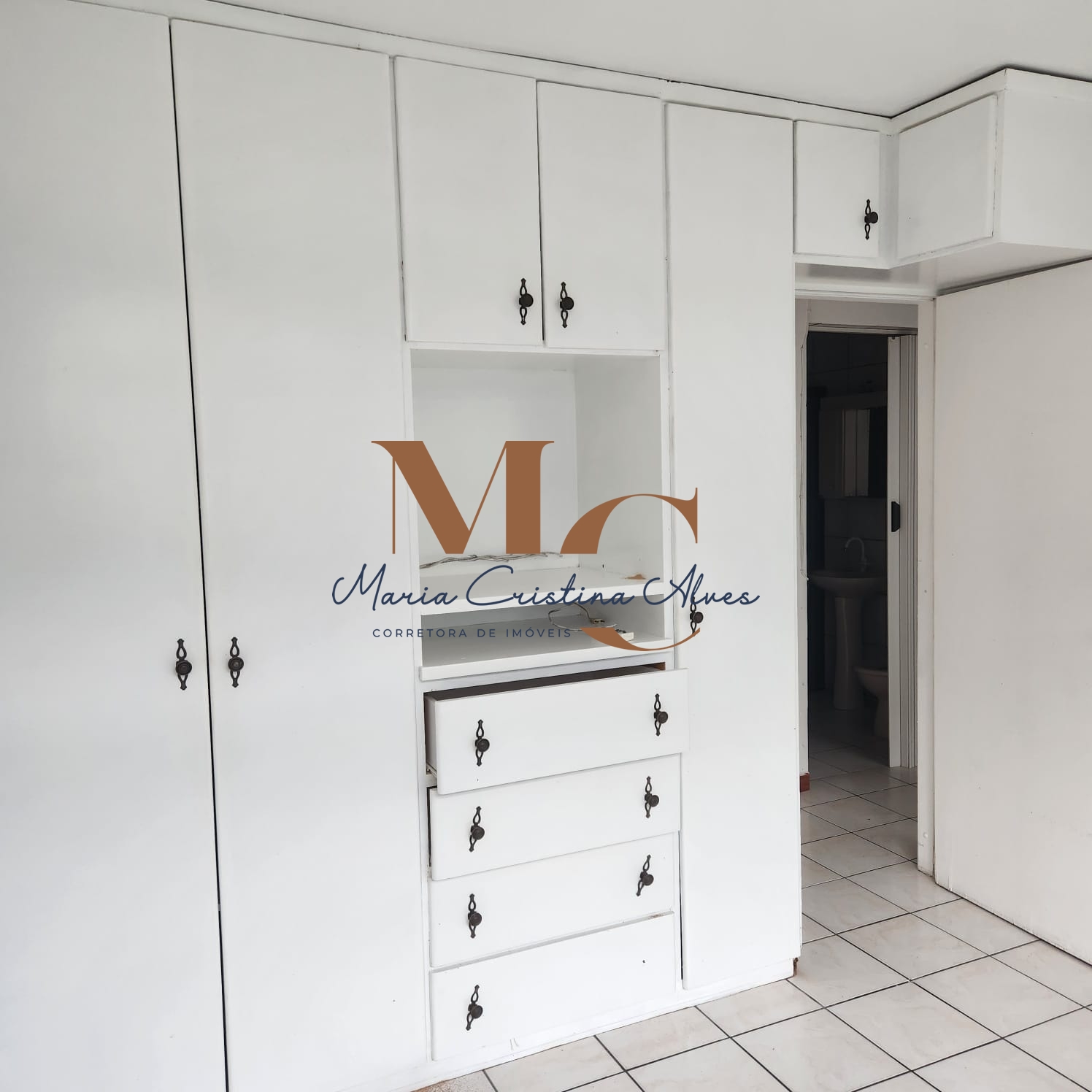 Apartamento 1 quarto para Locação Anual no bairro Pioneiros em Balneário Camboriú