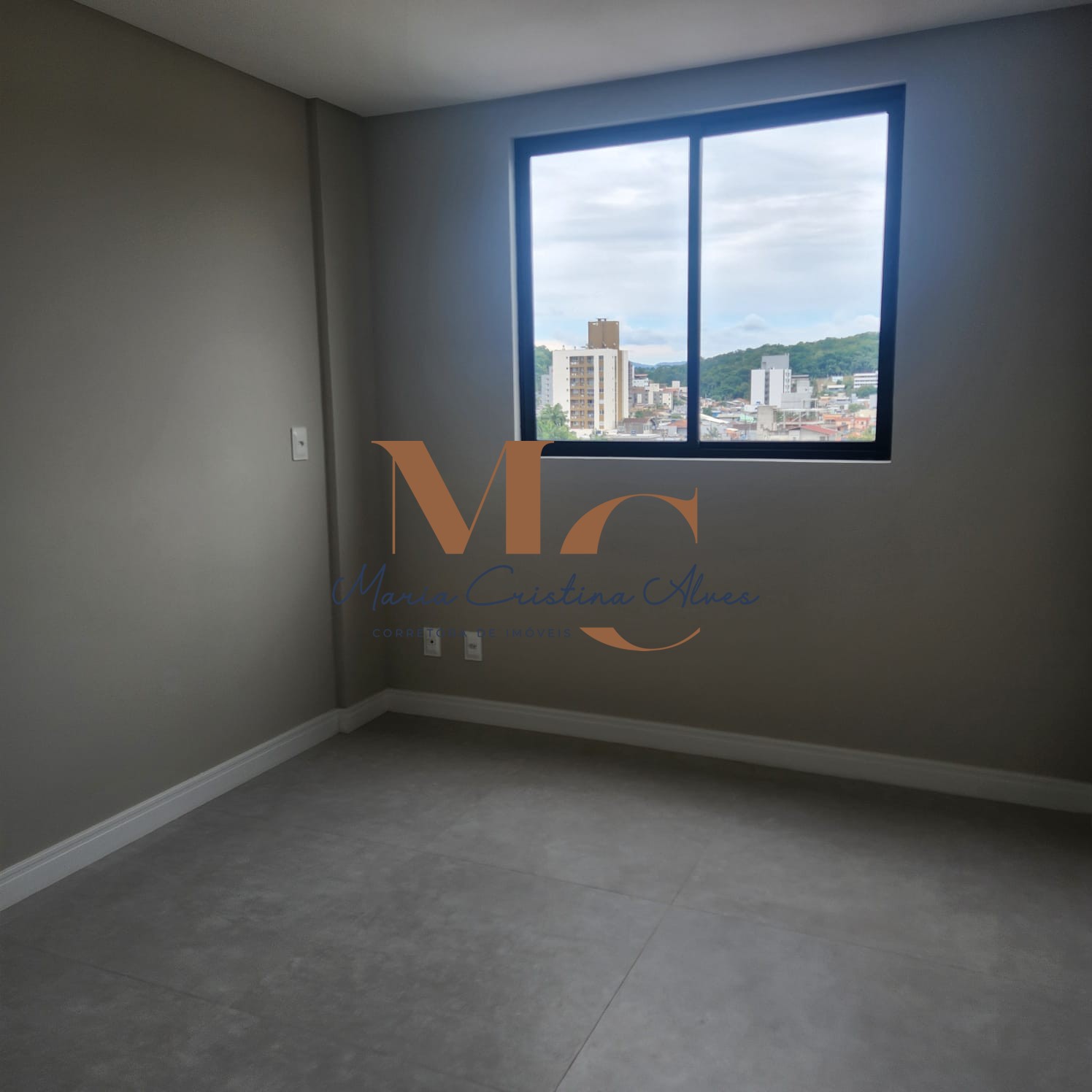 ALUGUEL ANUAL LOCALIZADO NO TABULEIRO EM CAMBORIÚ