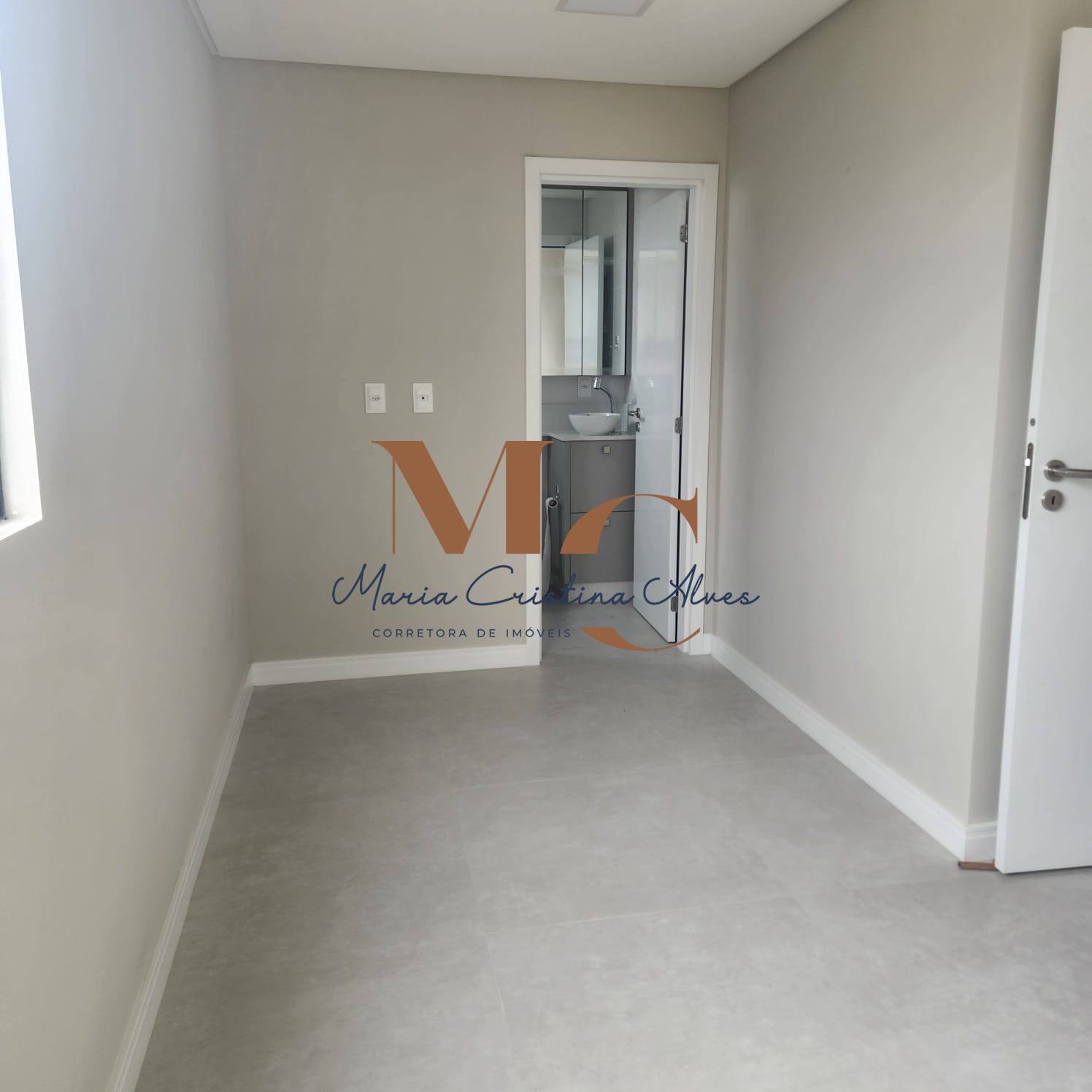 ALUGUEL ANUAL LOCALIZADO NO TABULEIRO EM CAMBORIÚ