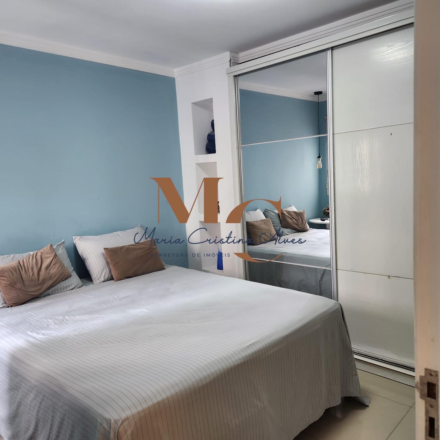 Apartamento à venda no Edifício Acácias – Centro de Balneário Camboriú