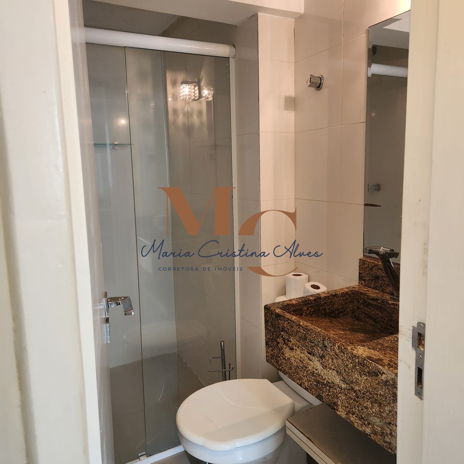 Apartamento à venda no Edifício Acácias – Centro de Balneário Camboriú