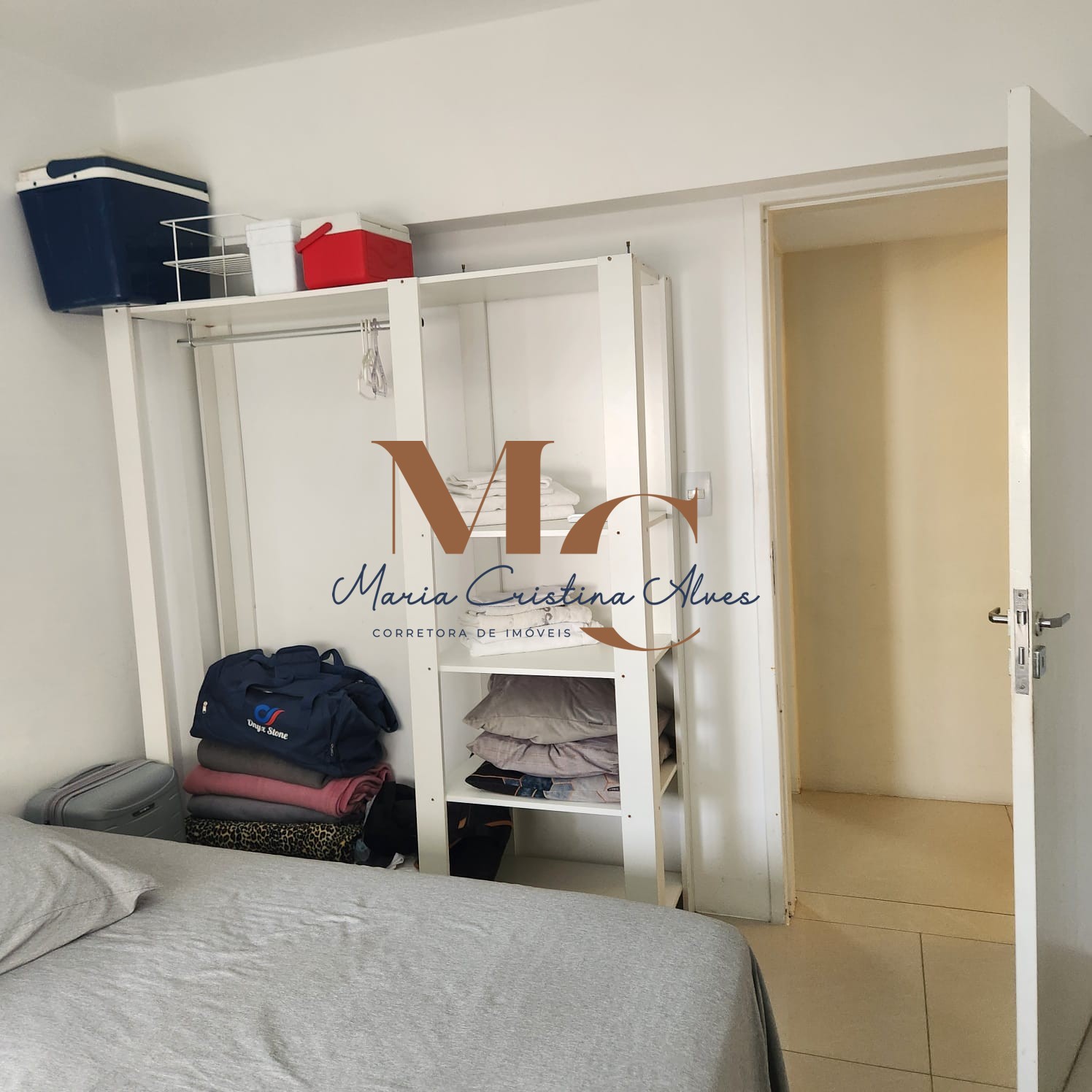 Apartamento à venda no Edifício Acácias – Centro de Balneário Camboriú