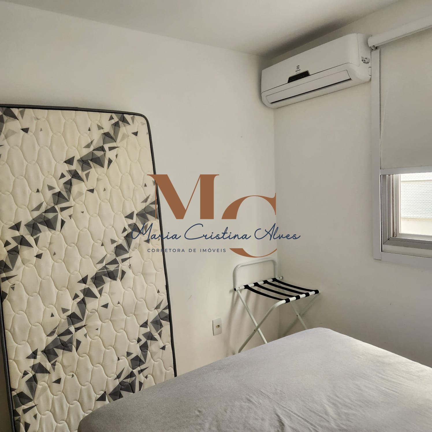 Apartamento à venda no Edifício Acácias – Centro de Balneário Camboriú