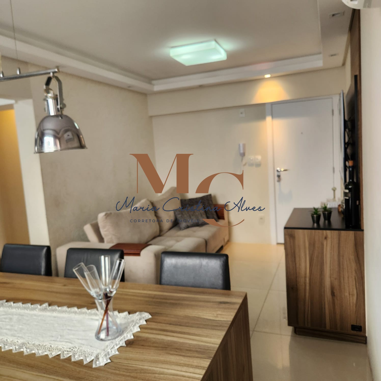 Apartamento à venda no Edifício Acácias – Centro de Balneário Camboriú