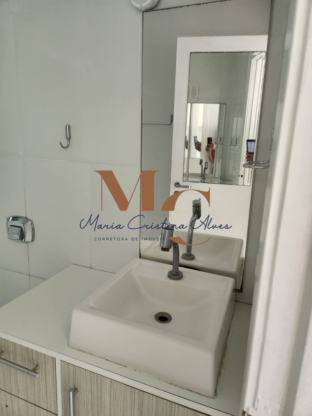 Apartamento 1 quarto para Locação Anual no bairro Pioneiros em Balneário Camboriú