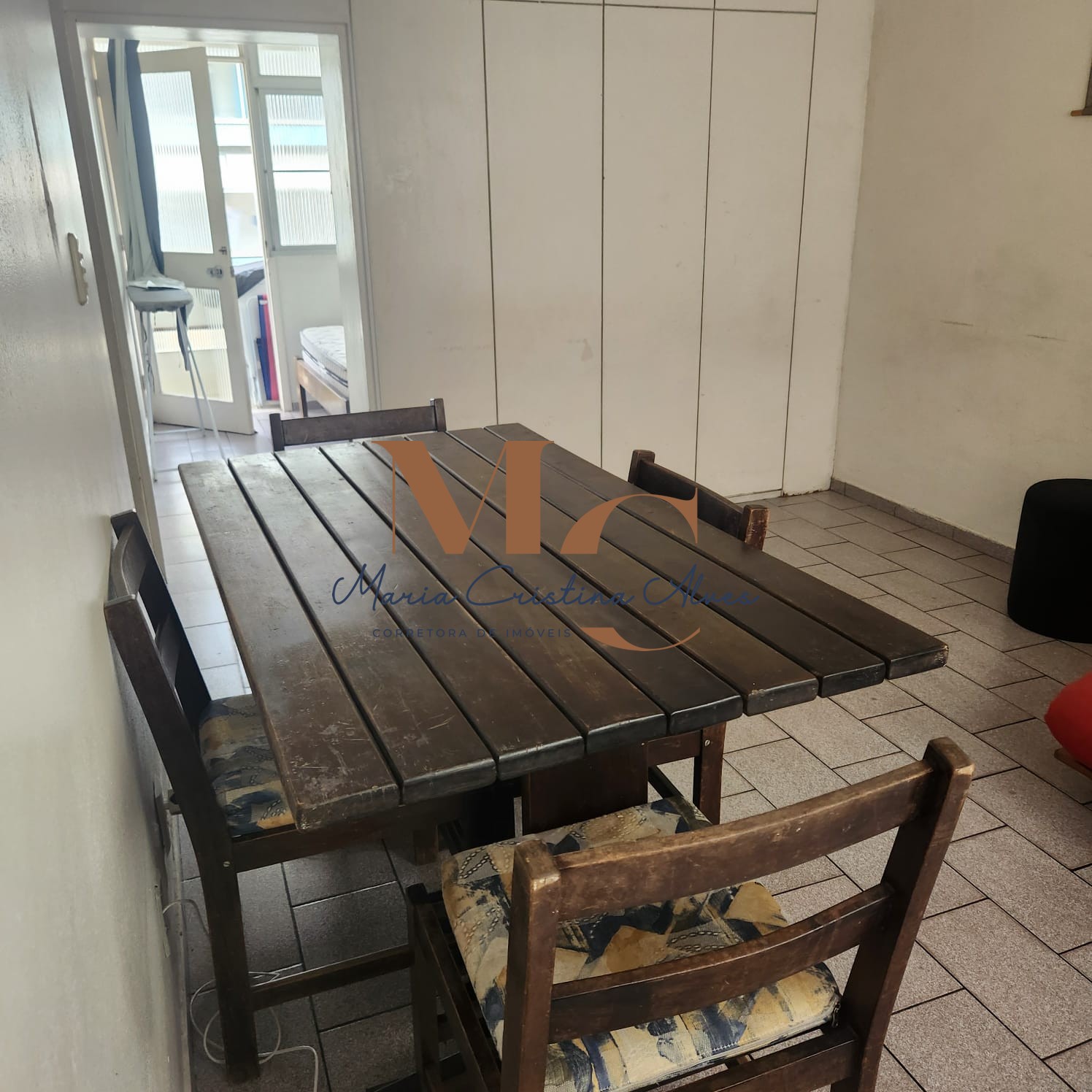 Apartamento 1 quarto para Locação Anual no bairro Pioneiros em Balneário Camboriú