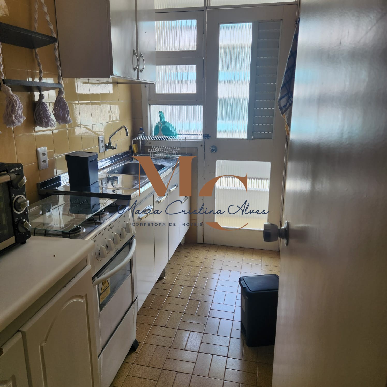 Apartamento 1 quarto para Locação Anual no bairro Pioneiros em Balneário Camboriú