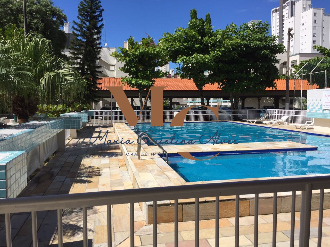 Apartamento 1 quarto para Locação Anual no bairro Pioneiros em Balneário Camboriú